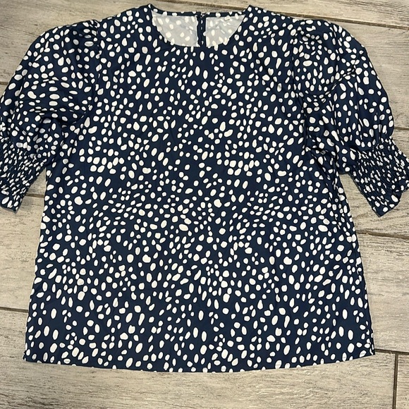 Tops - Dalmation Print Navy and White Women’s Blouse XXL
